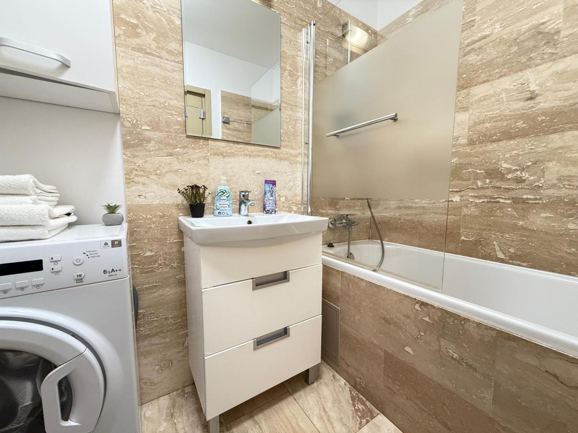 Smart Stay Studio With Free Parking Iasi Exteriér fotografie